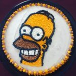 Pastel Premium personalizado con figura de Homero Simpson